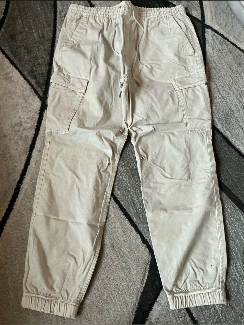 Size Large - Gap Drawstring Ripstop Beige Khaki Cargo Pants